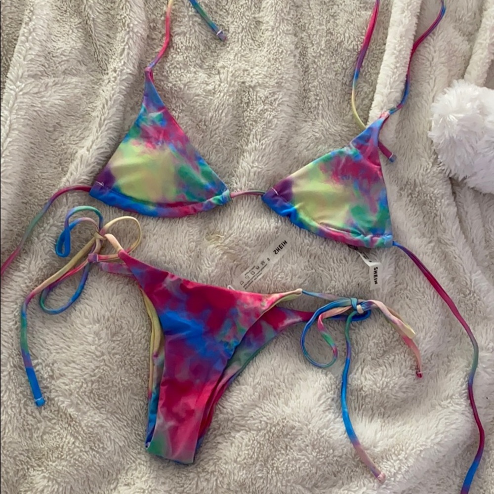 SHEIN tie dye bikini🔥